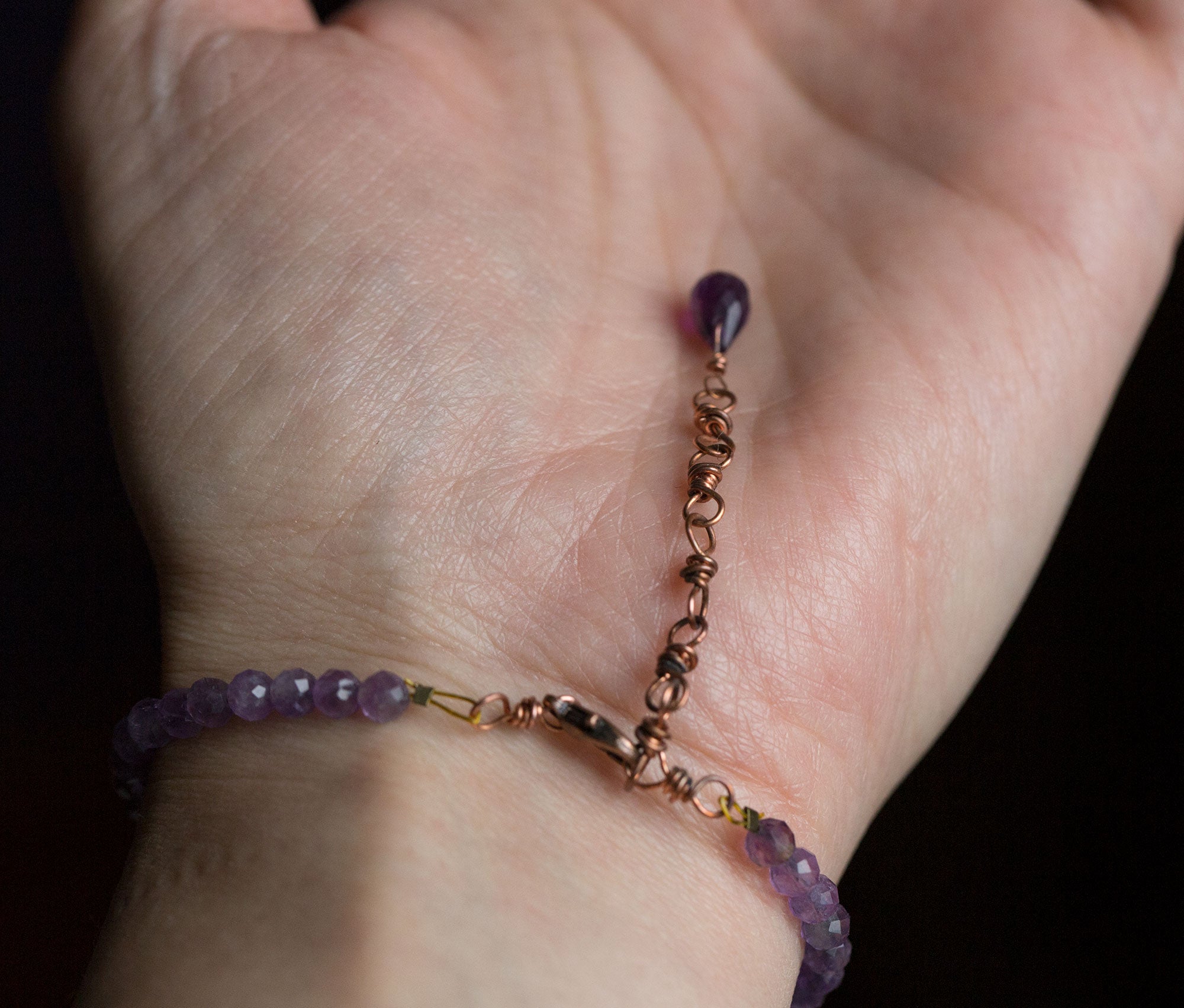 Bransoletka z lunulą i ametystem