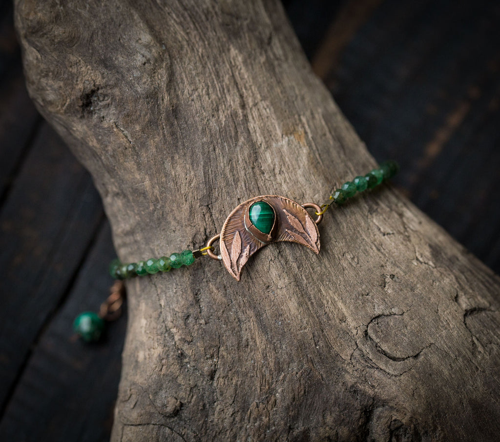 Bransoletka z lunulą, malachitem i turmalinem