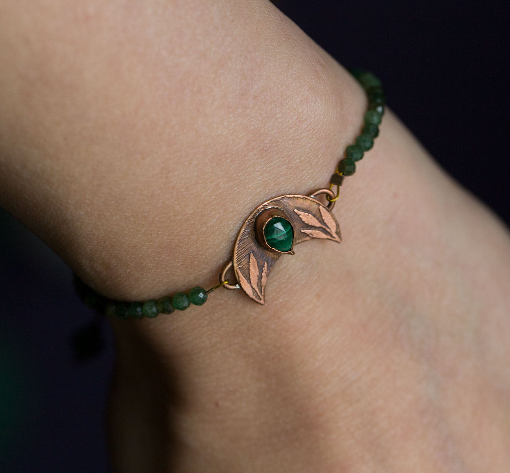 Bransoletka z lunulą, malachitem i turmalinem
