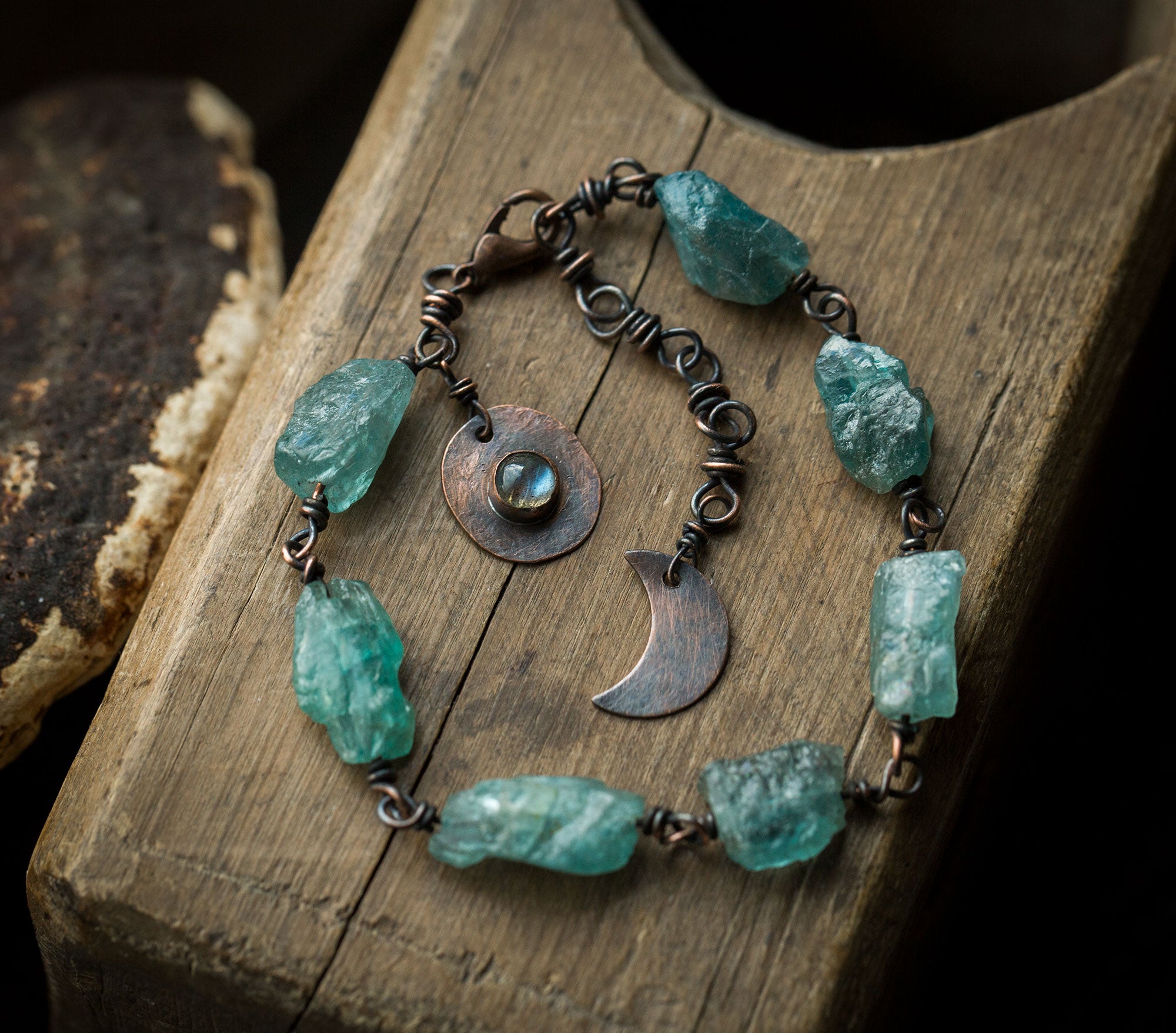 Księżycowa bransoletka z apatytem i labradorytem