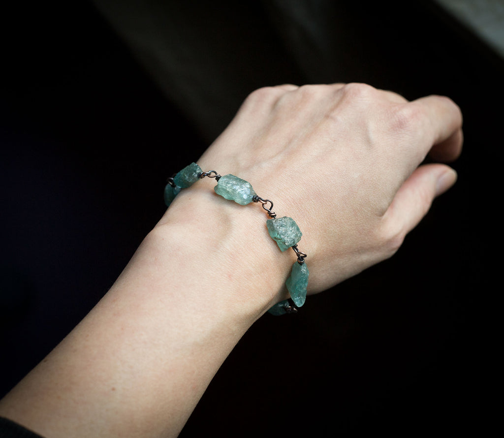 Księżycowa bransoletka z apatytem i labradorytem