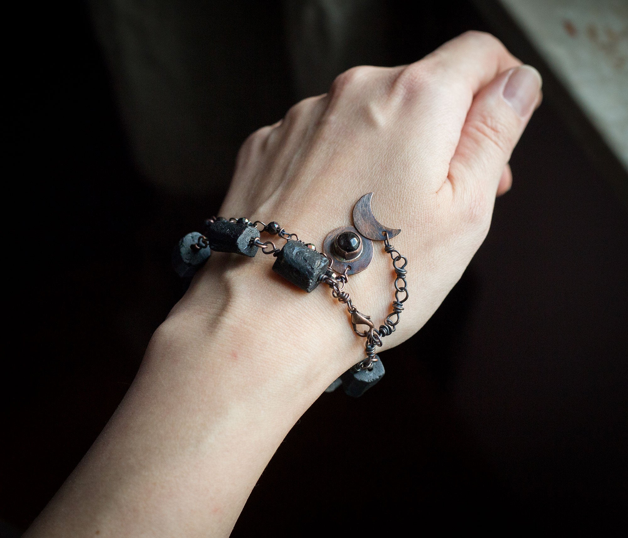 Bransoletka z czarnym turmalinem, hematytem i obsydianem