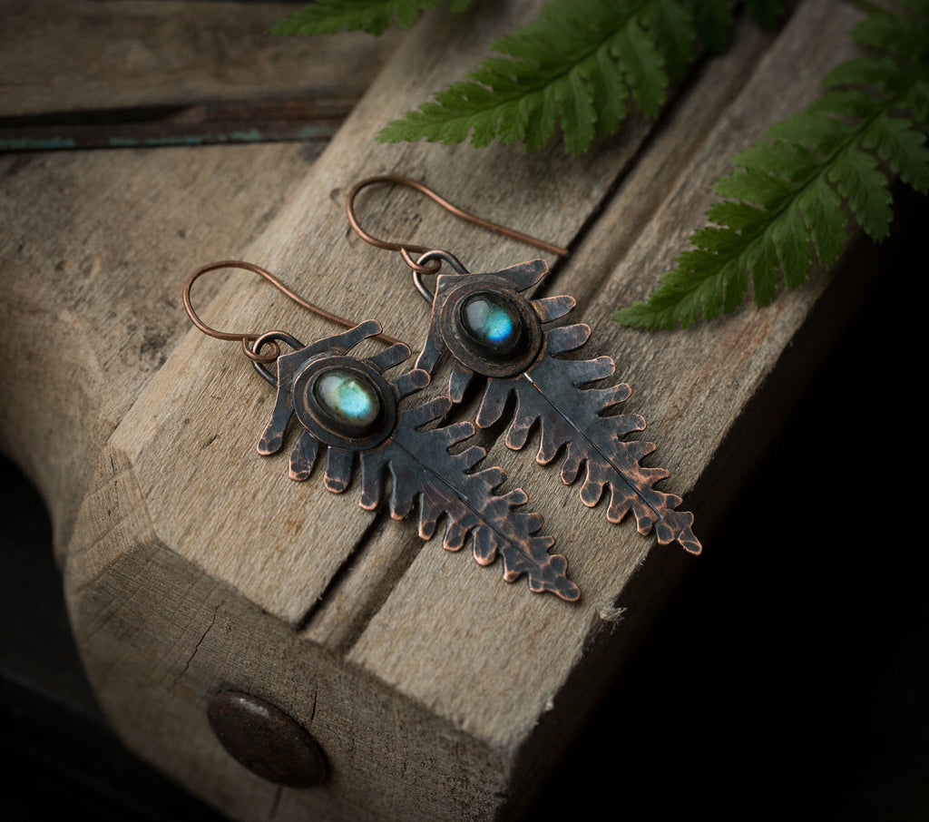 Kolczyki paprocie z turkusowym labradorytem