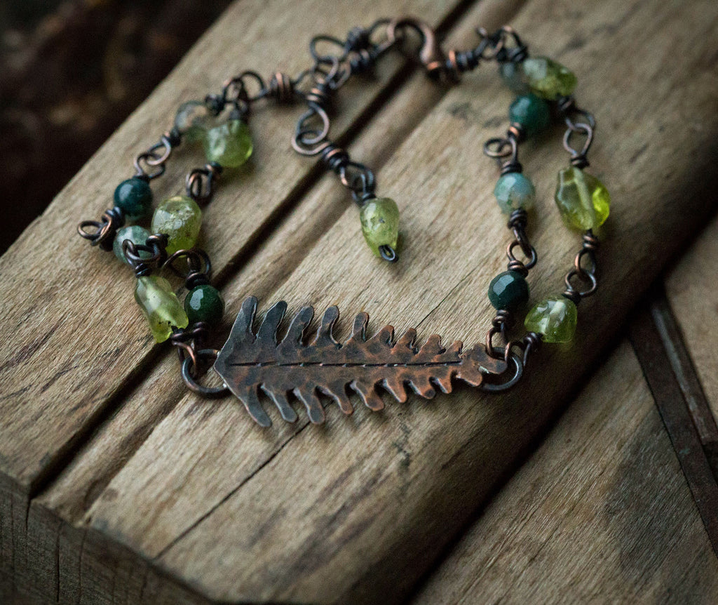 Bransoletka z paprocią, perydotem i agatem mszystym