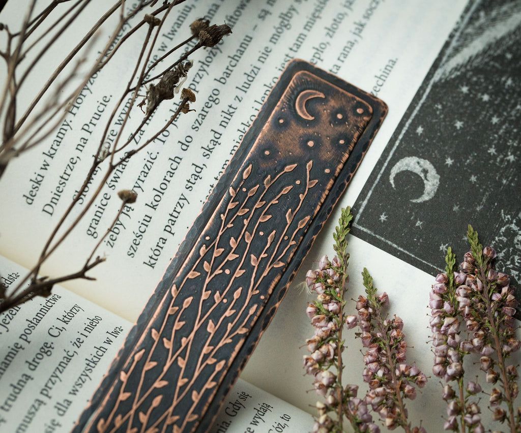 Zakładka do książki roślinność i noc