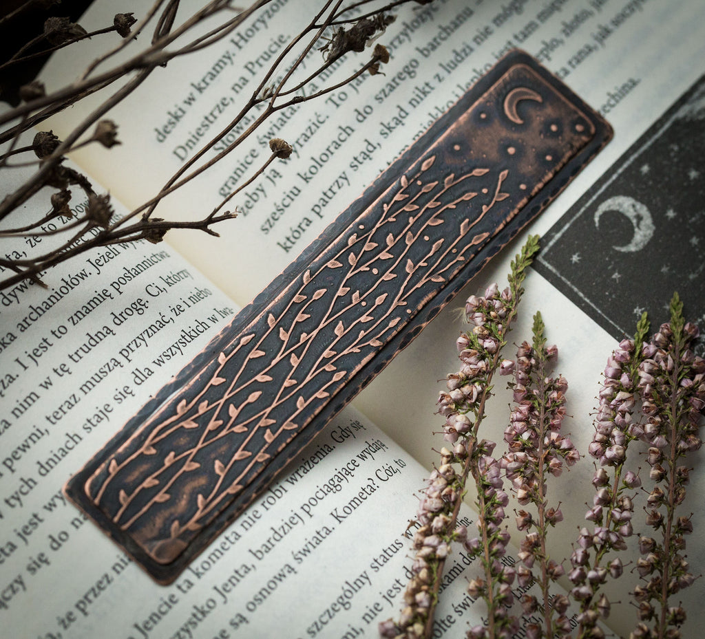 Zakładka do książki roślinność i noc