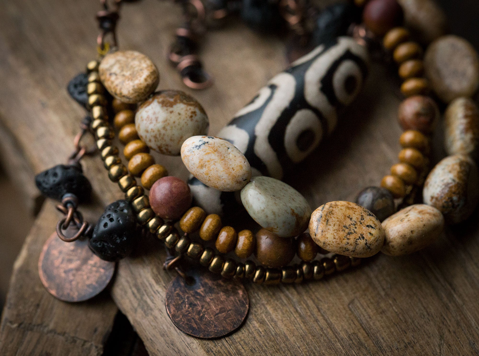 Bransoletka etniczna w kolorach ziemi, bransoletka handmade z jaspisem i drewnem