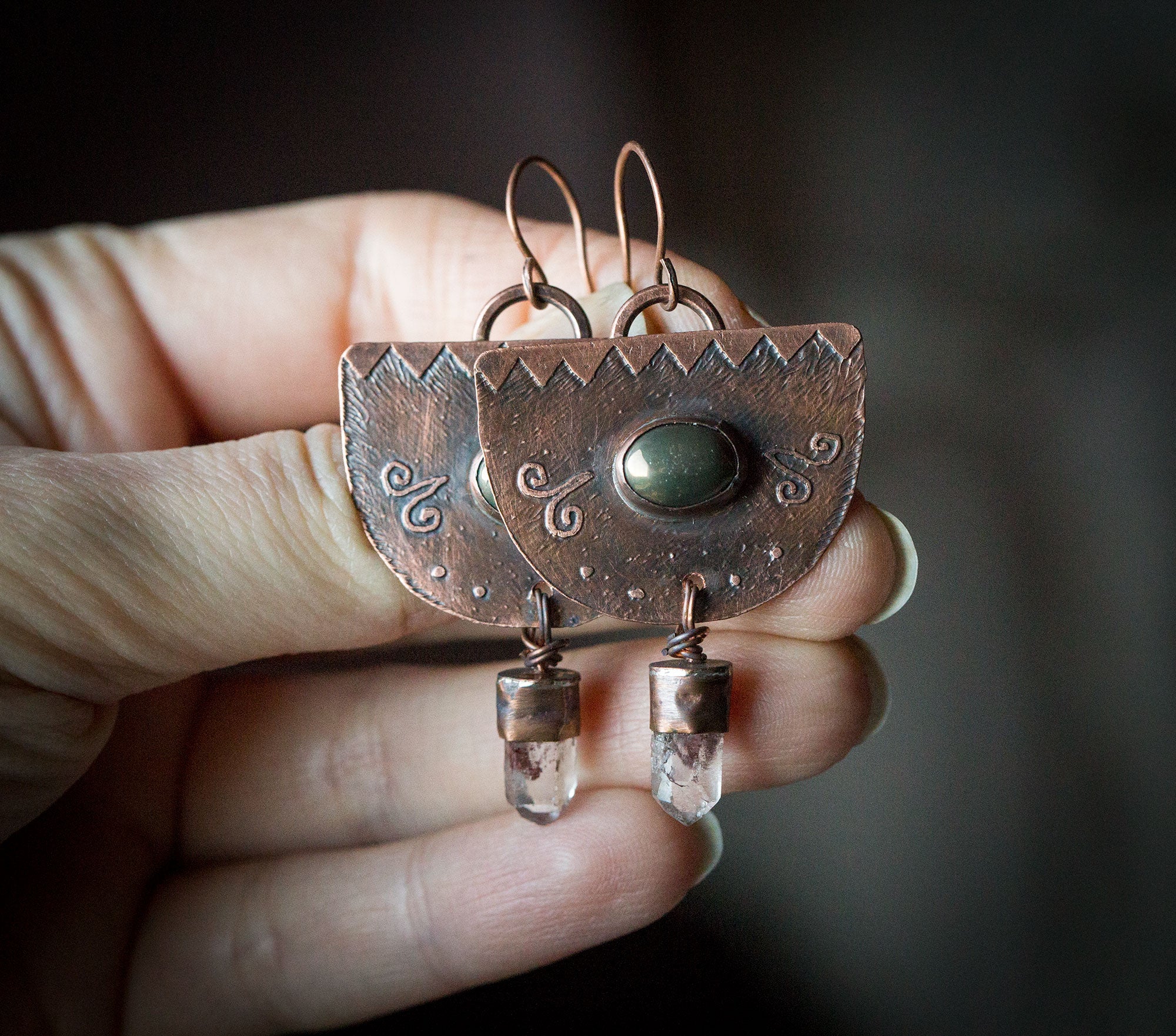 Kolczyki etniczne z pirytem i kryształem kwarcu